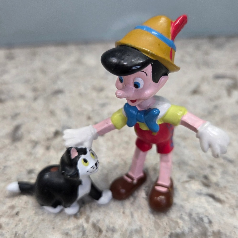 Disney Pinocchio and Figaro PVC‎ Figure Set Applause Vintage Collectible Toy